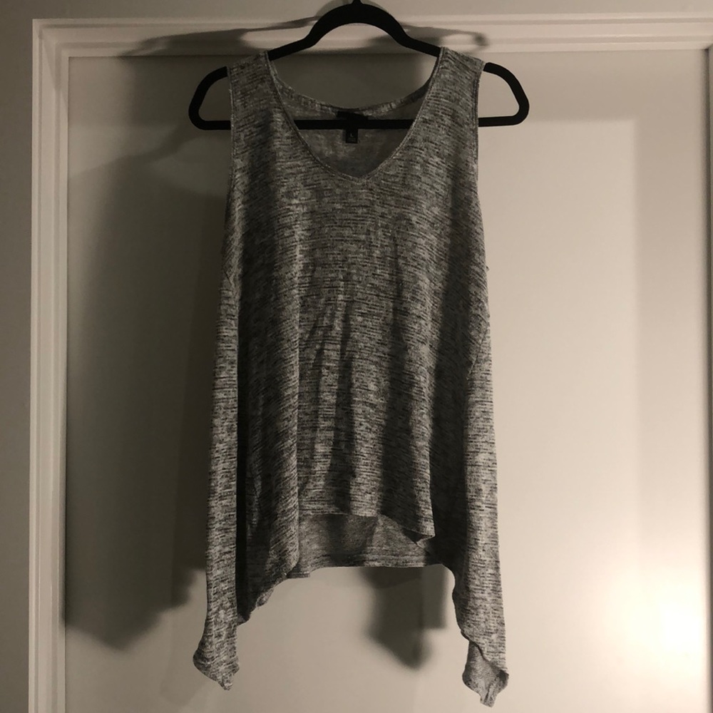 Gray knitted tank